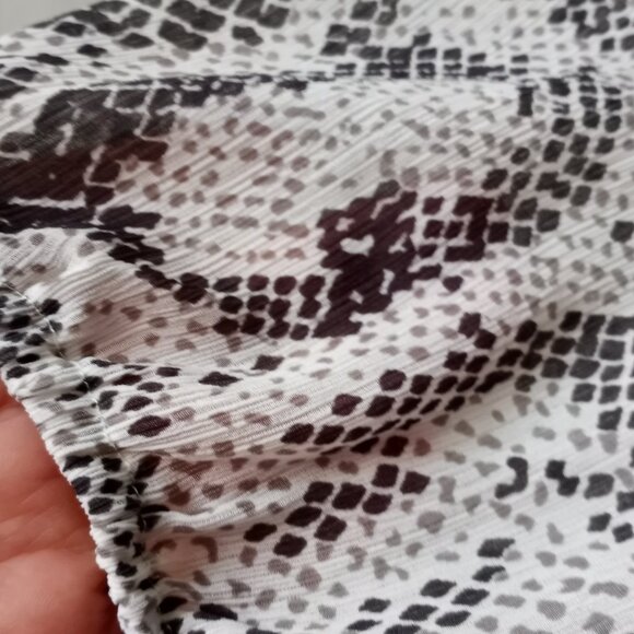 'J.CREW ' L/S Snakeskin design Fully Lined Size L Dress EUC - Picture 5 of 9